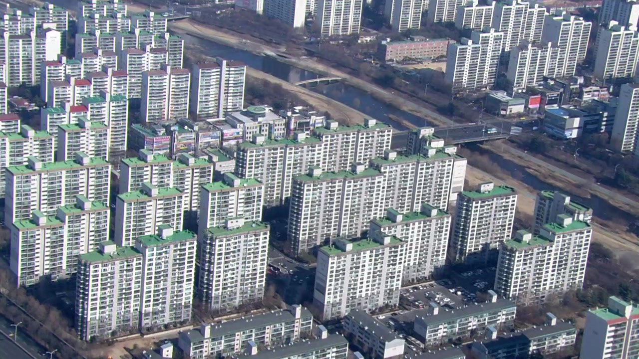 상위 10% 집값, 하위 10%의 38배 달해...양극화 심화 / YTN