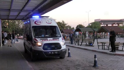 YPG/PKK'nın Tel Rıfat'tan Azez'deki sivillere saldırısı - 1 Suriyeli çocuk tedavi altına alındı -KİLİS