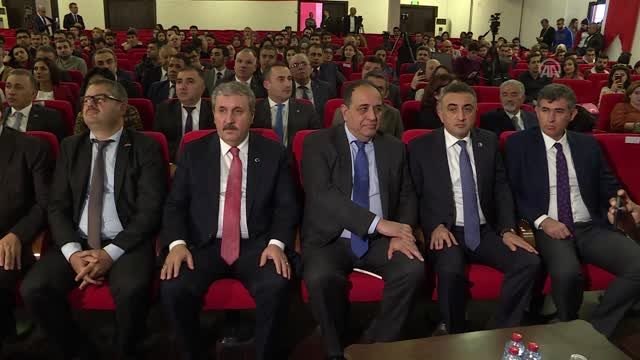 Ortak Değerimiz Ahmet Ağaoğlu Konferansı'nda AA'ya plaket