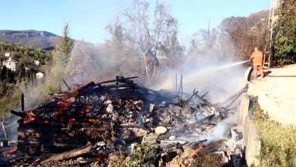 İki katlı ahşap evde yangın: 1 yaralı - KASTAMONU