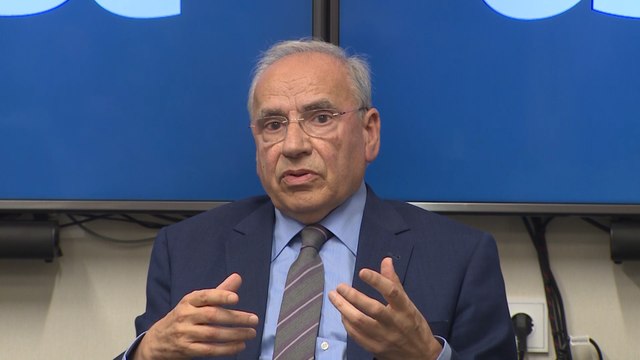 Alfonso Guerra considera que Podemos no son demócratas