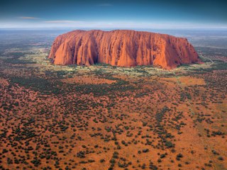 Qantas Is Selling $100 One-way Tickets to Australia — but You Better Act Fast