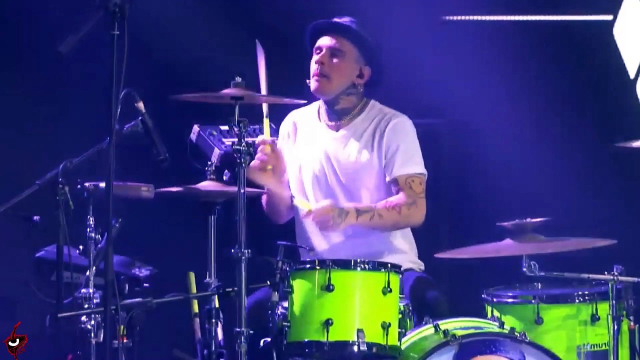 The Kolors-Keep On Smiling(Live Radio 2)