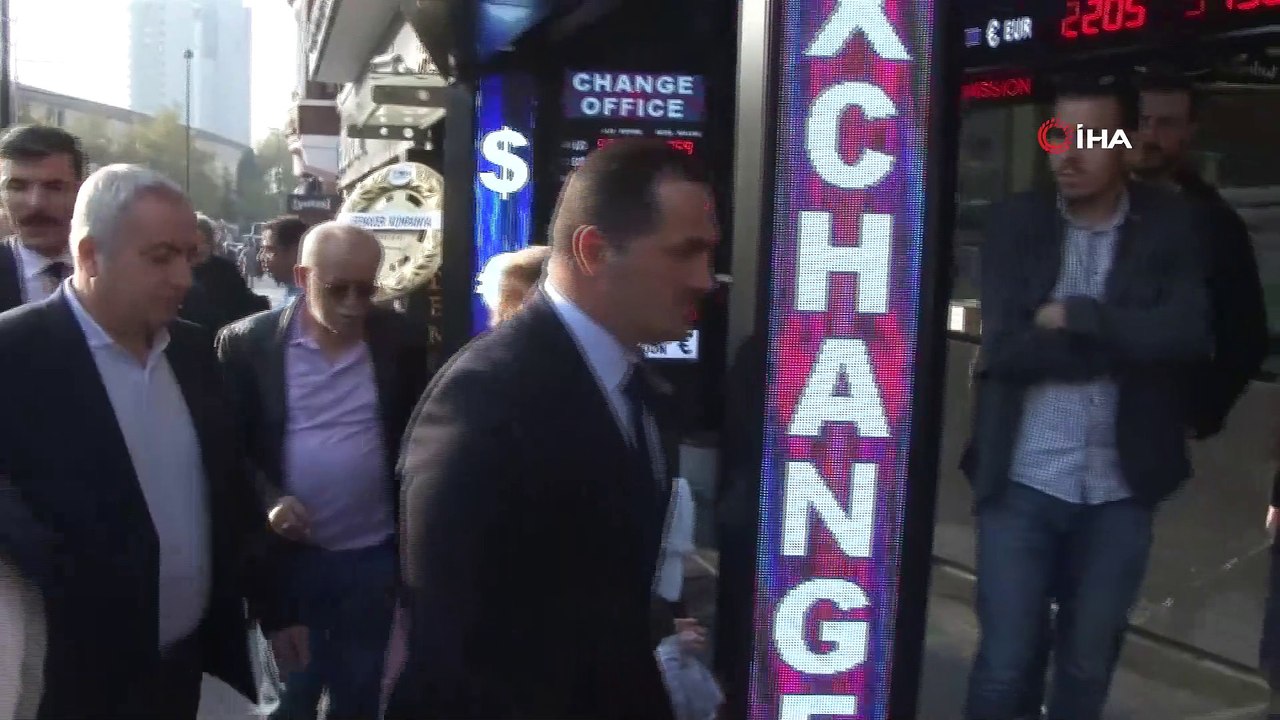 Yıldız Kenter için Kenter Tiyatrosu'nda tören düzenlendi