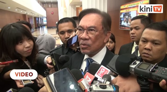 Jumpa Agong? 'Jangan layan benda tipu'