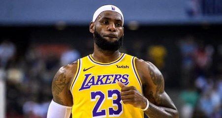 LeBron James NBA tarihine geçti! 30 takıma karşı triple double yaptı