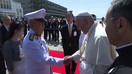 El papa Francisco aterriza en Tailandia