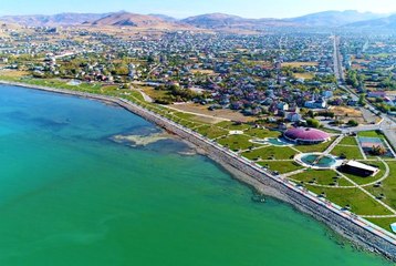 Van'ın doğal kaloriferi: Van Gölü