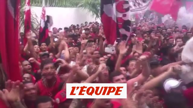 L'incroyable ferveur des supporters de Flamengo avant la finale - Foot - Copa Libertadores