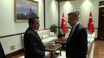 Cumhurbaşkanı Yardımcısı Oktay, Bangladeş Maliye Bakanı Kamal'ı kabul etti