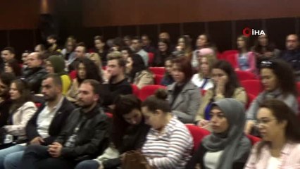 Öğretmenler meslektaşları için şarkı söyledi
