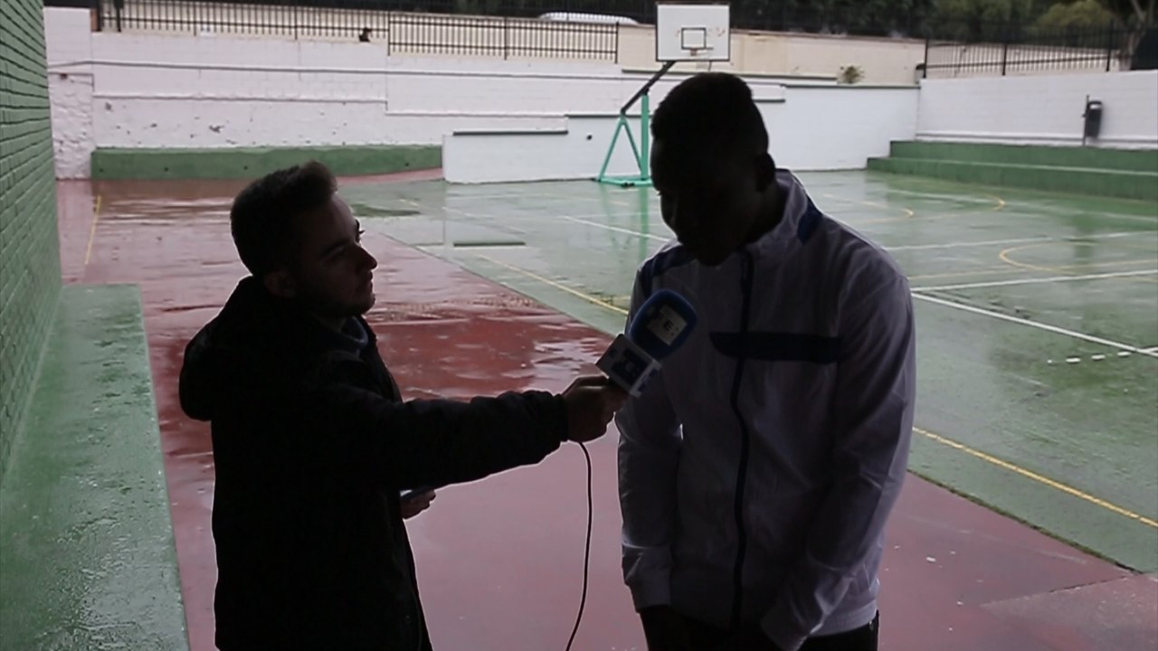 Bamba, el "mena" de Málaga que no pudo quedarse con su segunda familia