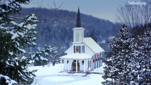 Big Cedar Lodge in the Ozark Mountains Has the Most Magical Christmas Activities