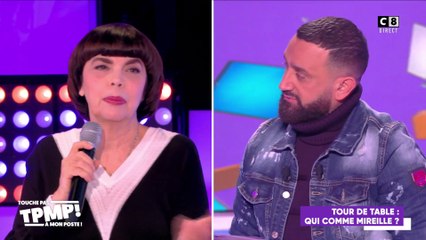 Mireille Mathieu revient sur son enfance compliquée : "On n'avait pas de douche"