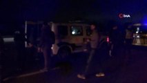 Gece yarısı kaçak operasyonu: Panelvan'dan yabancı uyruklu 50 kaçak göçmen çıktı