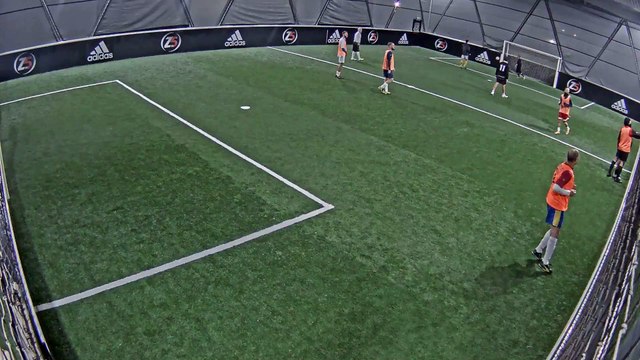 Equipe 1 Vs Equipe 2 - 20/11/19 21:35 - Loisir Turin - Turin Z5