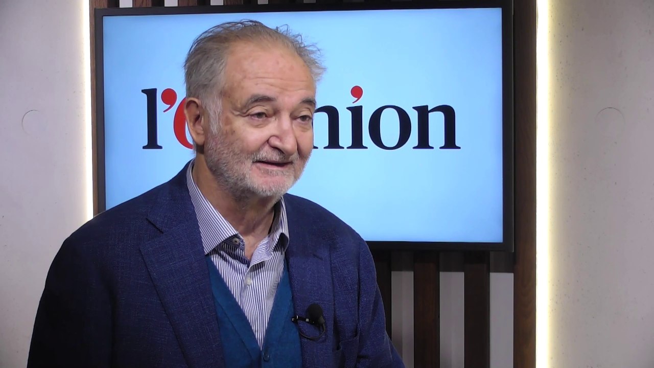 «Il faut combattre tout ce qui est contraire à la laïcité», juge Jacques Attali