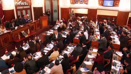Bolivia intenta allanar el camino para nuevas elecciones
