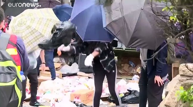 Gli Usa appoggiano la lotta alla libertà di Hong Kong, la Cina minaccia contromisure forti