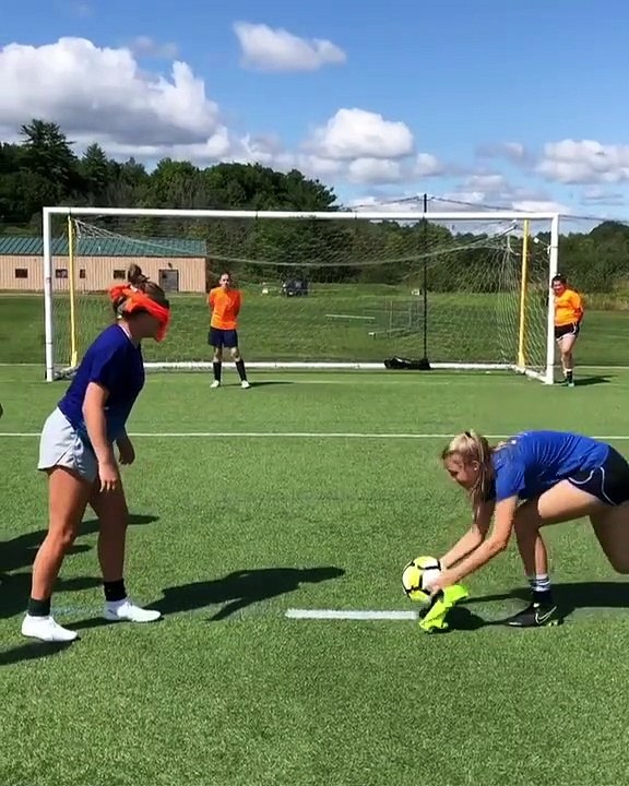 Penalty les yeux bandés