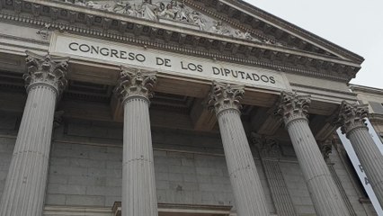 Video herunterladen: Diputados y senadores de PNV posan en el Congreso