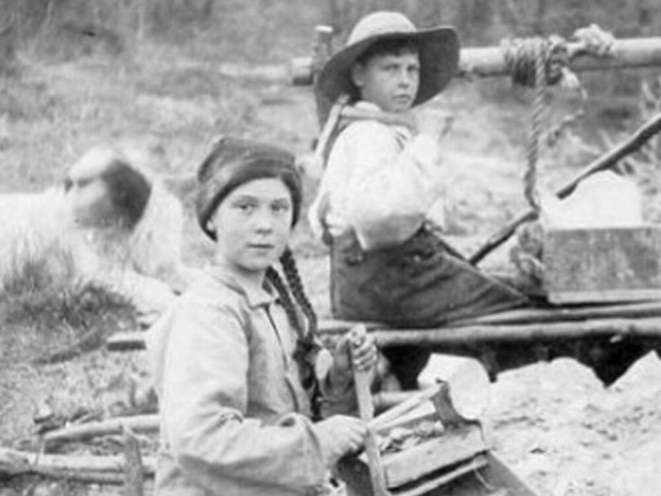 Rätsel um 120 Jahre altes Foto: Ist Greta Thunberg eine Zeitreisende?