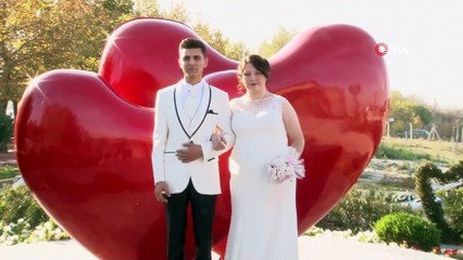 Denizli’de öksüz çifte ‘imece’ usulü düğün