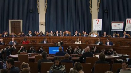 مسؤولون جدد يدلون بشهادات تدين ترامب بشأن ابتزاز أوكرانيا