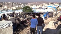 AA, İdlib'de vurulan çadır kampı görüntüledi (1)