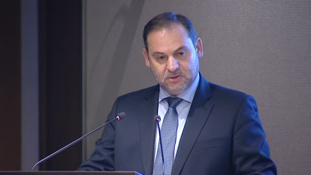 Abalos tilda de antipatriótico que se niegue la legitimidad democrática de un Gobierno antes incluso de que nazca