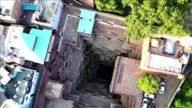 Spectacular high dives into 18th century pool in Jodhpur