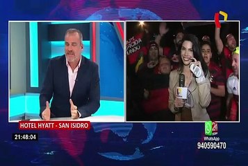 San Isidro: hinchas alientan al “Mengao” en los exteriores del hotel Hyatt
