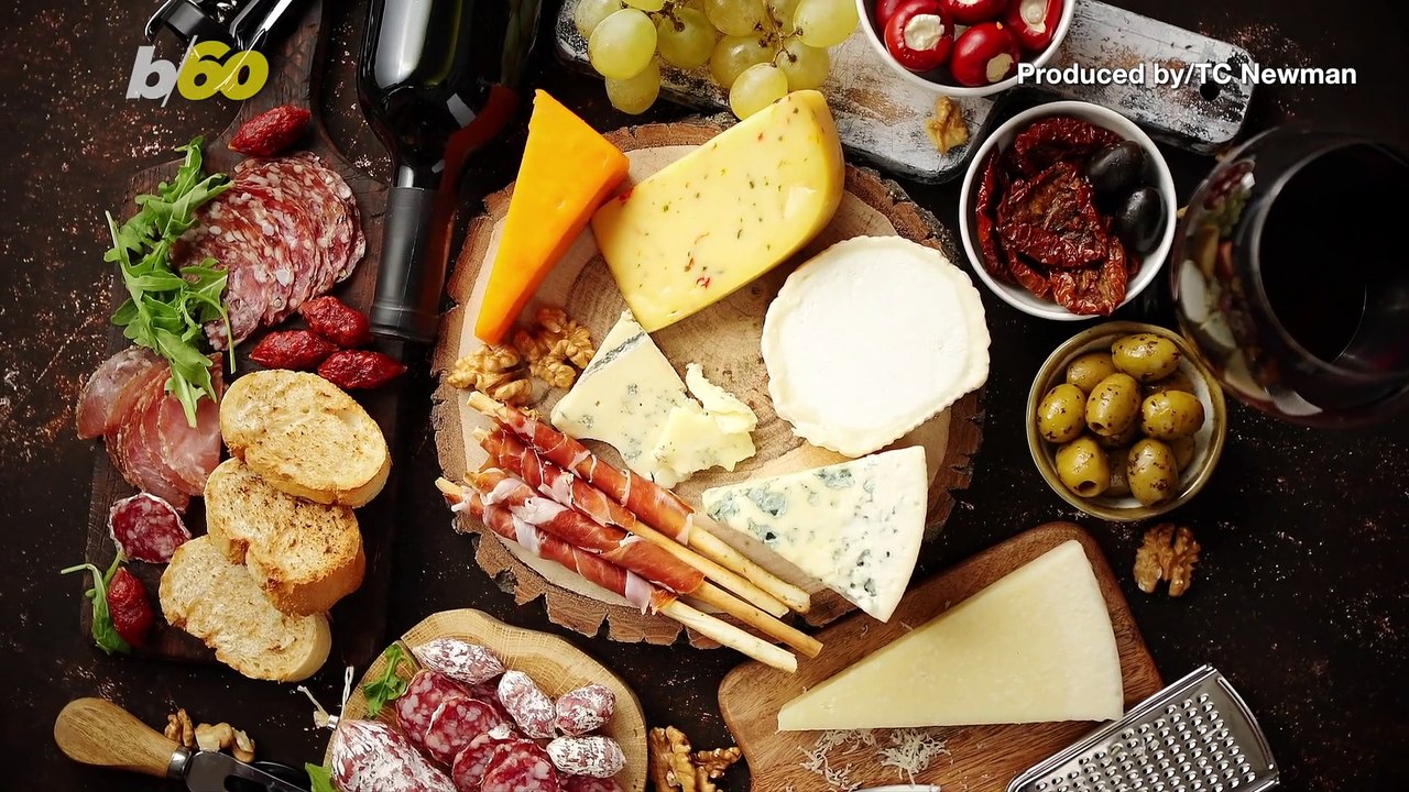 TSA Warns, 'Don't Bring These Holiday Foods On Board'