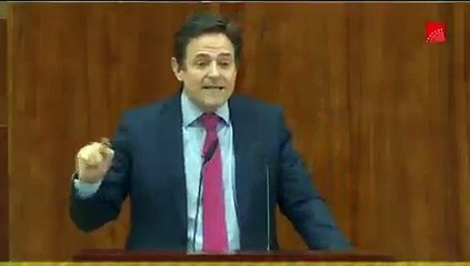 Ante el sectarismo de la izquierda con la Memoria Histórica -y la estrecha colaboración de C's y PP-, Vox