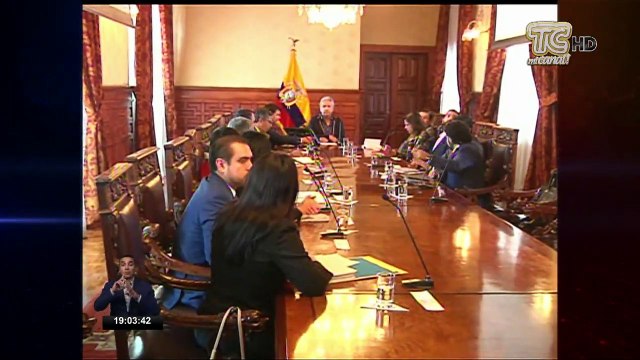 Presidente Moreno y jefes de bancadas parlamentarias se reunieron en Carondelet