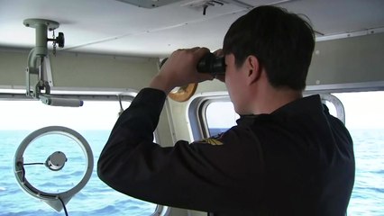 나흘째 실종자 수색...선체 뒷부분 인양 재시도 / YTN