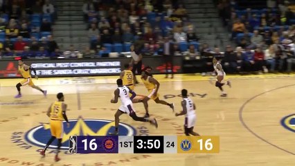 ShawnDre Jones Posts 12 points & 11 assists vs. Santa Cruz Warriors