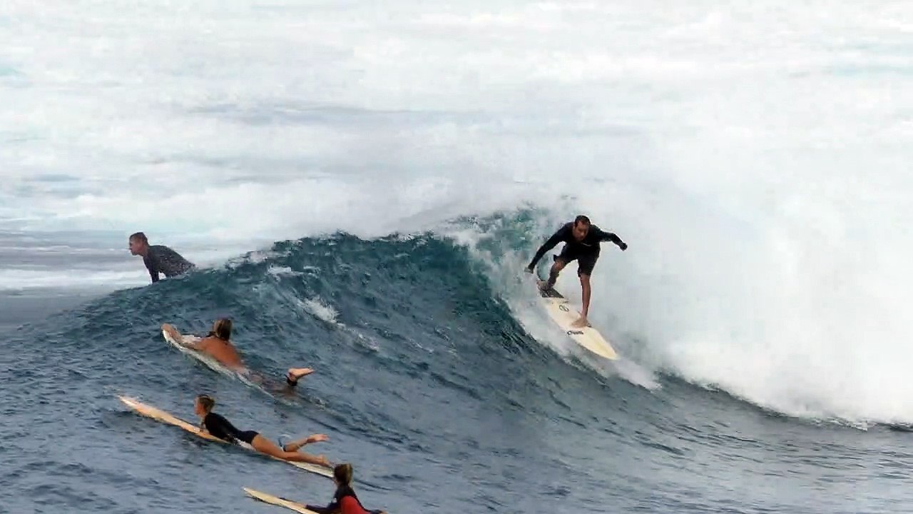 Barrels at Honolua bay. Nov. 2019