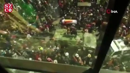 Polis müdahale etti, göstericiler tabutları bırakıp kaçtı