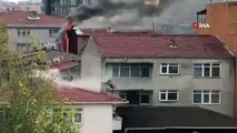 Kadıköy Fikirtepe'de bir apartmanda yangın çıktı. Olay yerine sevk edilen çok sayıda itfaiye ekibi yangına müdahale ediyor.