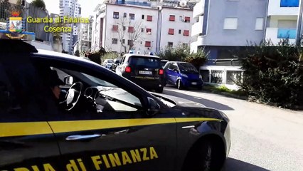 Cosenza, reati fiscali misure interdittive per 5 commercialisti (22.11.19)