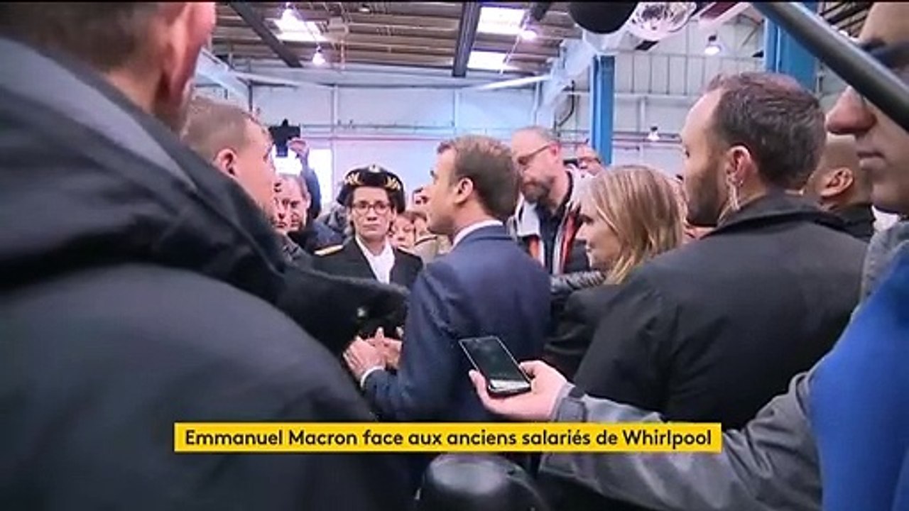 "J'ai dit que ça fermerait, je vous l'ai dit" : Emmanuel Macron pris à partie par d'ex-salariés de Whirlpool à Amiens