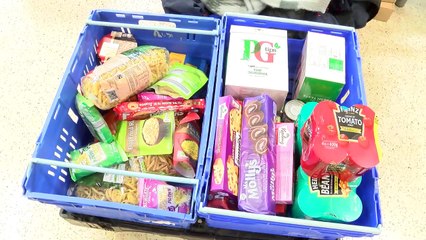 Encouraging Shoppers To Donate This Christmas