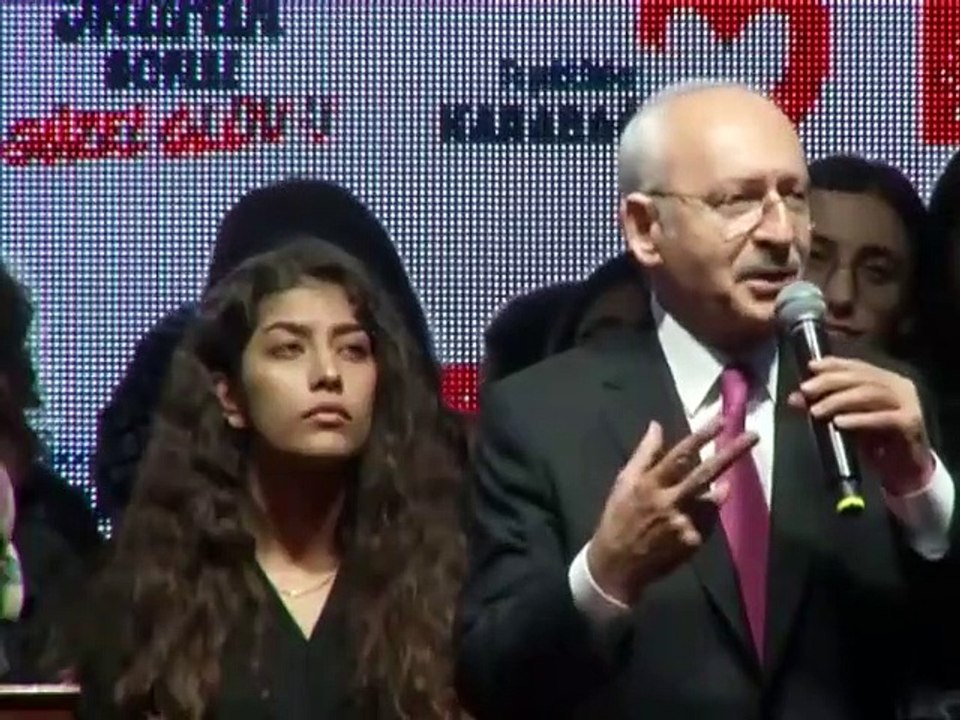 Kılıçadaroğlu'nun o sözüne genç kız böyle tepki gösterdi