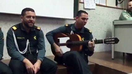 La Guardia Civil celebra el Día de la Música: "Pa' que luego digan que no tenemos arte"