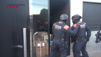 Desmantelada una banda que estafó más de 700.000 euros a bancos
