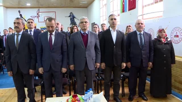 Azerbaycan'da 24 Kasım Öğretmenler Günü etkinliği