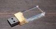 DIY : créez votre propre clé USB transparente en résine