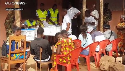 Guineenses chamados às urnas este domingo