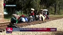 Normalistas retoman bloqueo de vías férreas en Michoacán